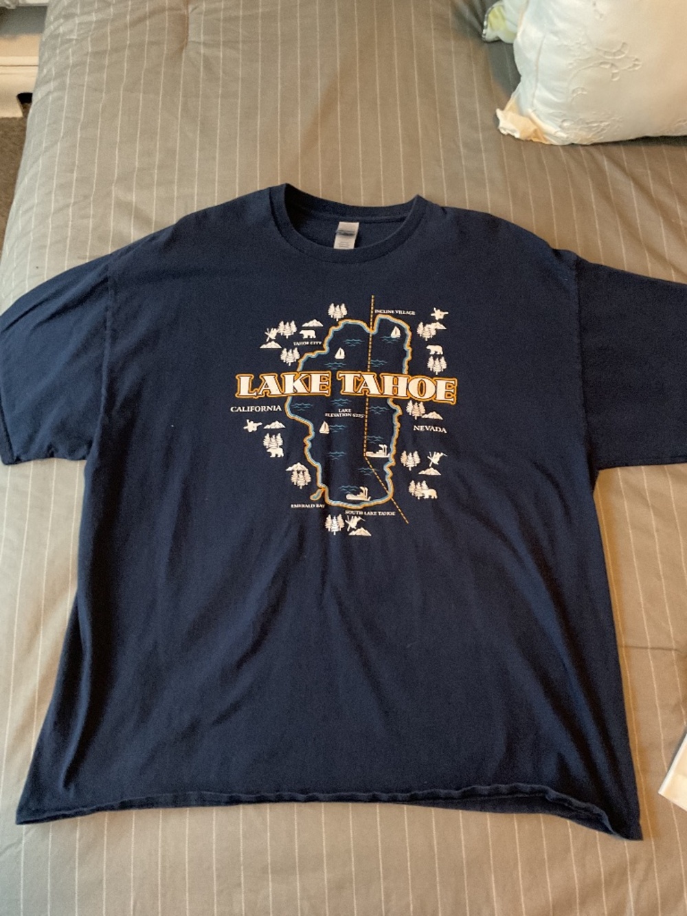 Men’s Lake Tahoe t-shirt. Xxl